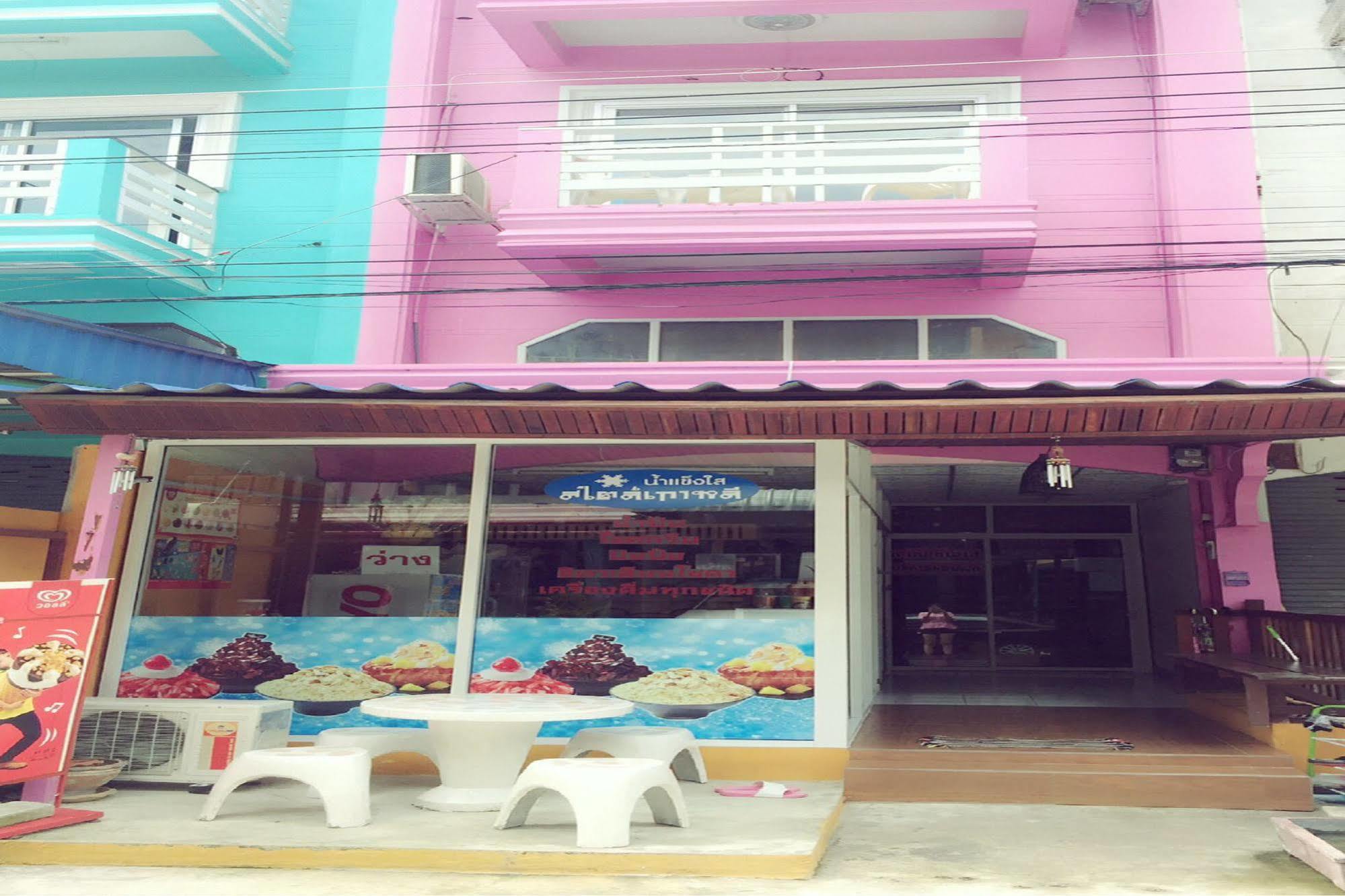 Lalit Guesthouse 2 차암 외부 사진