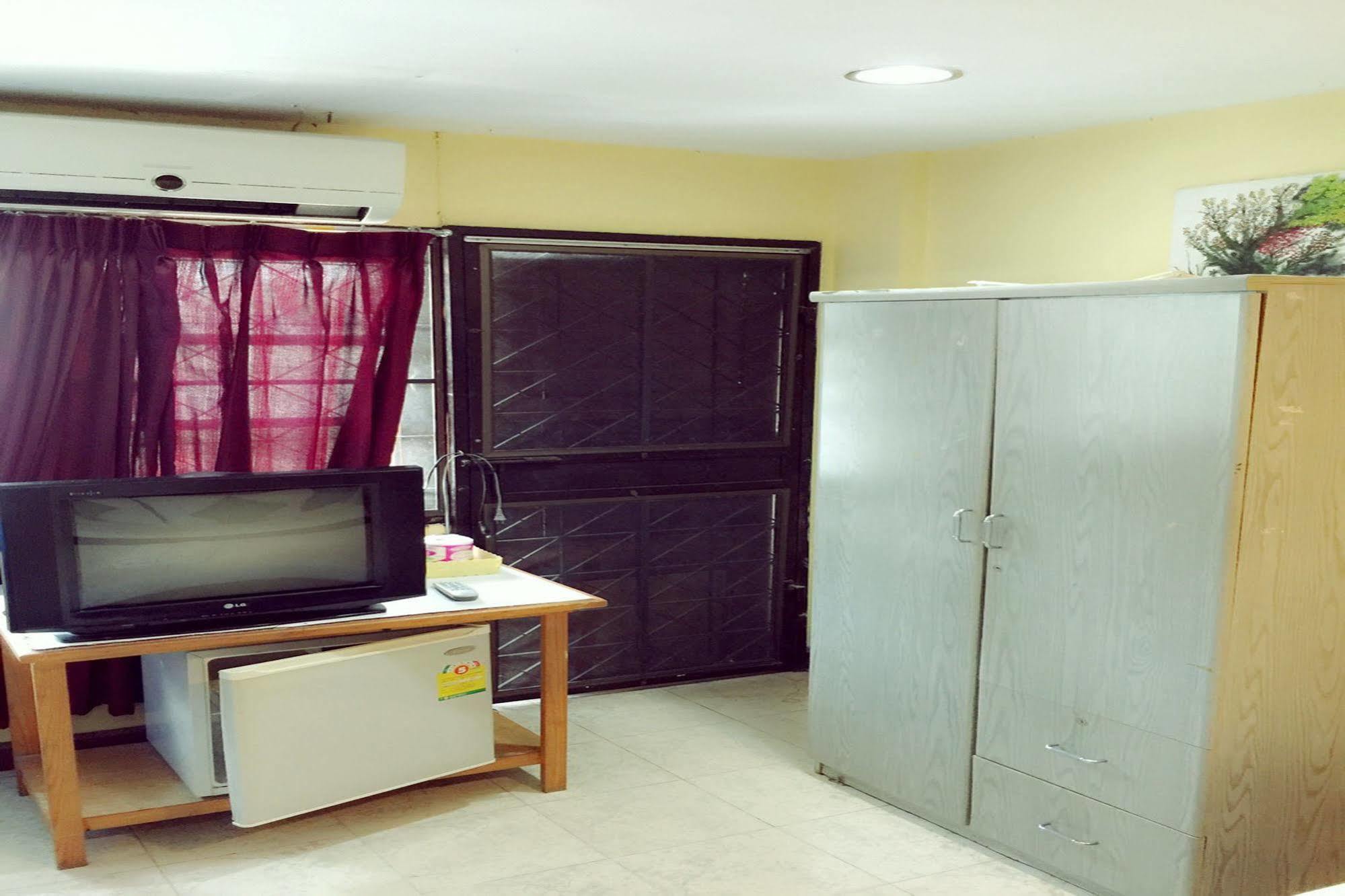 Lalit Guesthouse 2 차암 외부 사진